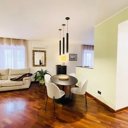 Re Gallo Luxury Apartment Plebiscito In Via Chiaia Naples Exterior photo